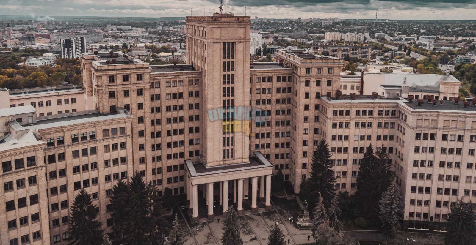 1695414412773.png