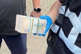 Хто в Україні найчастіше бере хабарі: список - Главком