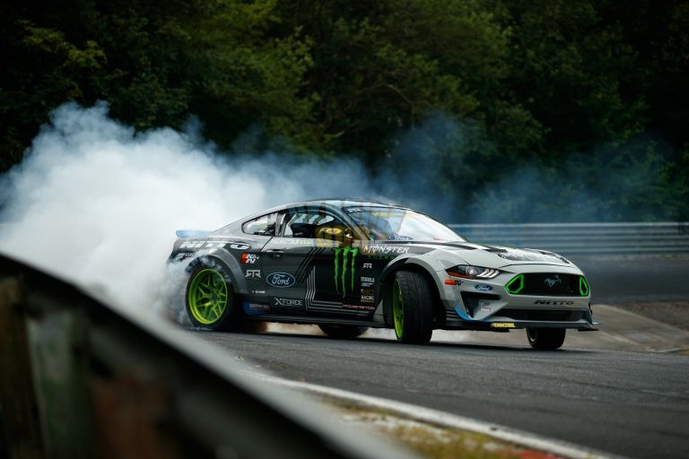 dirft-completo-nurburgring.jpg