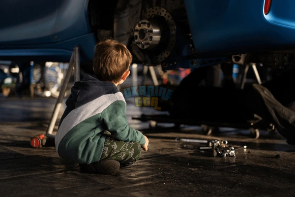 little-boy-helps-his-dad-600nw-2272117017.jpg
