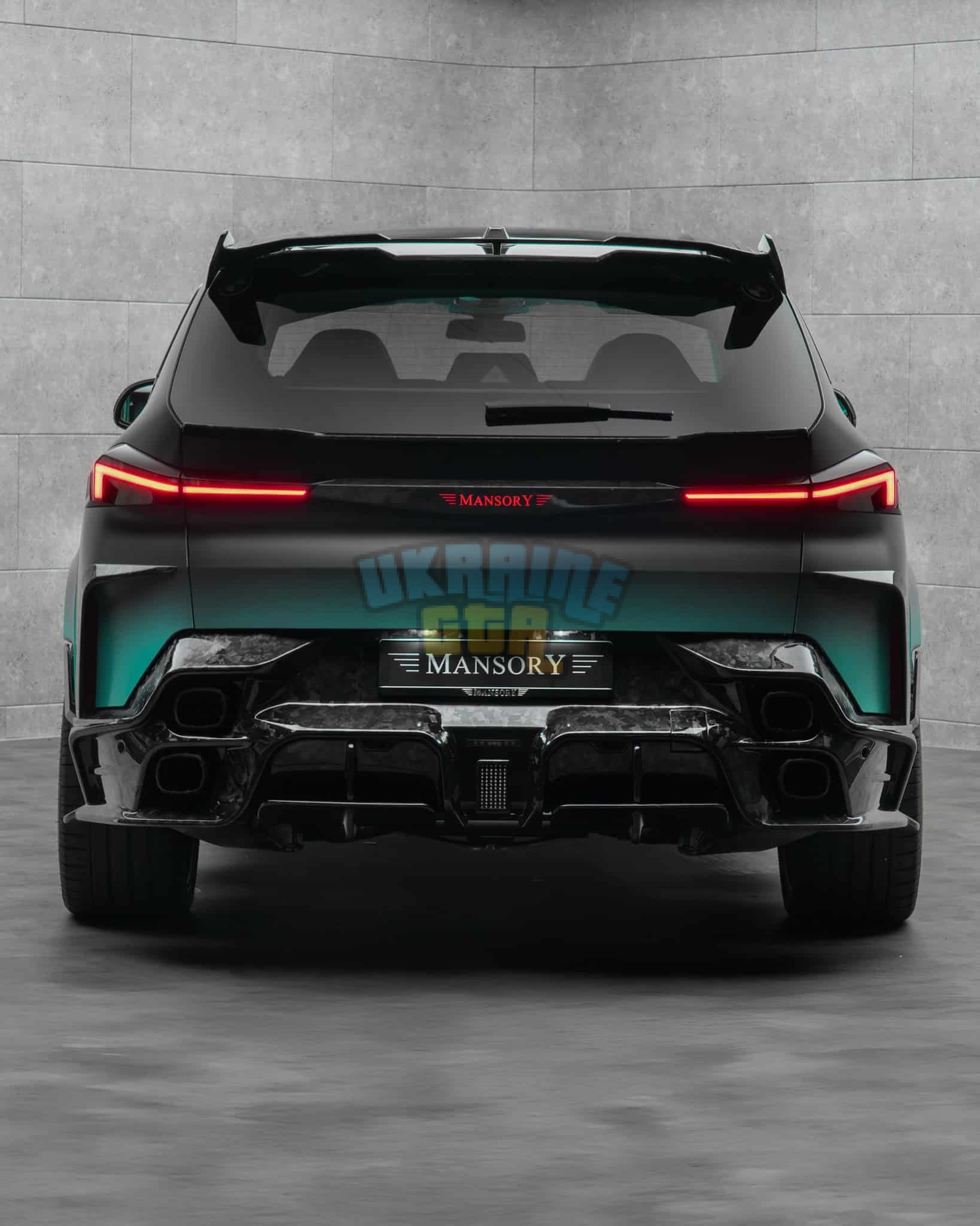 mansory-xm-black-turquoise-6.jpg