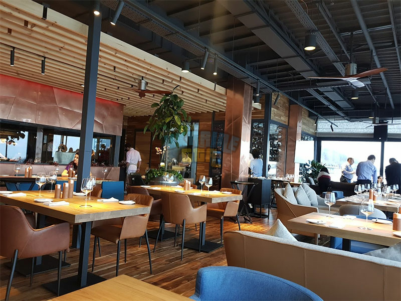 podborka_restaurant_in_river_06_2018_4.jpg