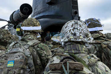 768105_Vooruzhennie_sili_Velikobritanii_stock_voennie_nato_ukraina_vsu_naemnik_slava__stock_25...jpg