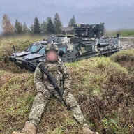 Стіві Каріон