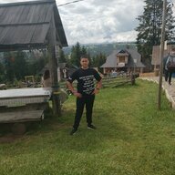 Павло Мельник.