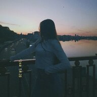 Ліра Сонце