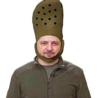 Артем Ханов.