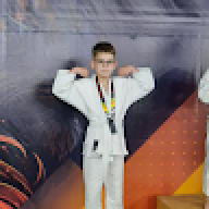 Олег Лобіков