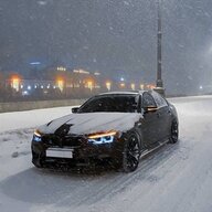 Павло Ультрас