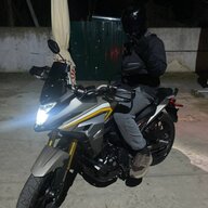 Адам Скандал