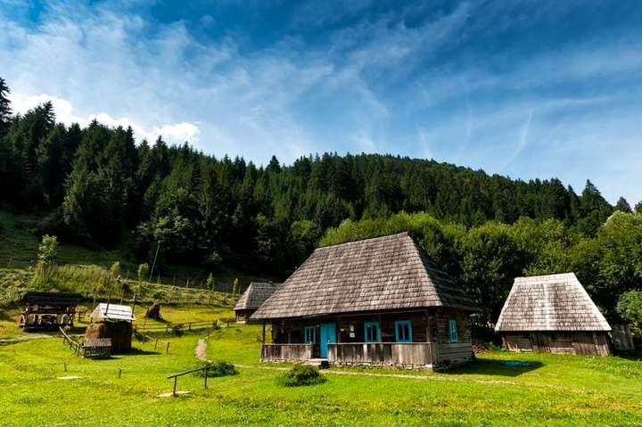 Готуємося до землі. День, коли зникне українське село - Главком